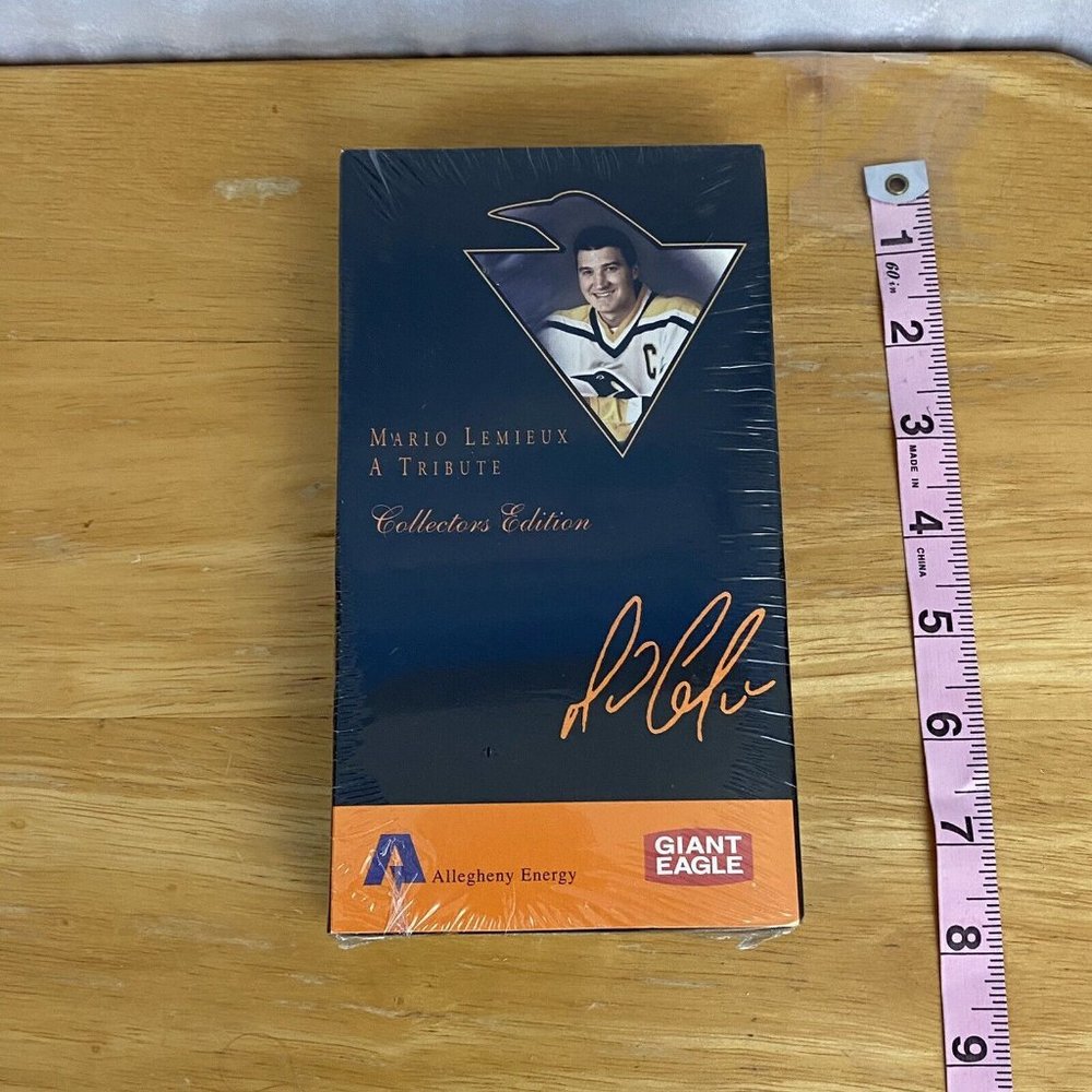VHS MARIO LEMIEUX A TRIBUTE Pittsburgh Penguins Collector's Edition SEALED